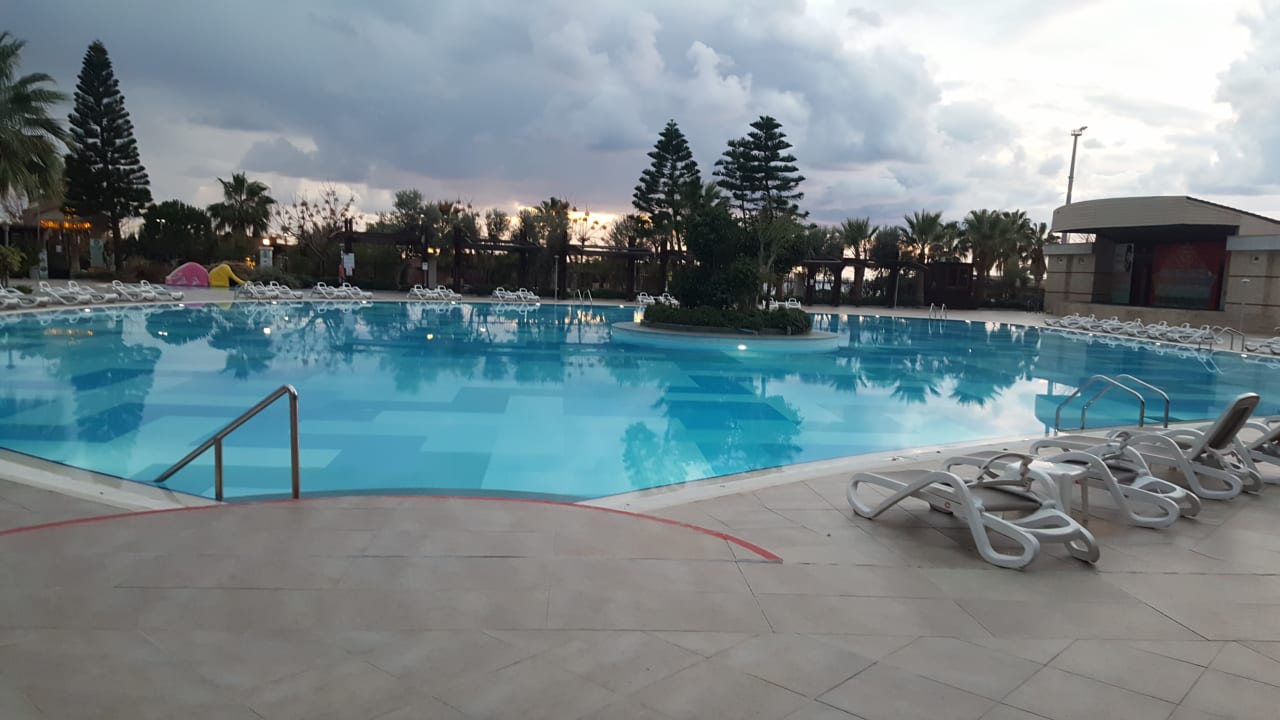 Pool Seamelia Beach Resort