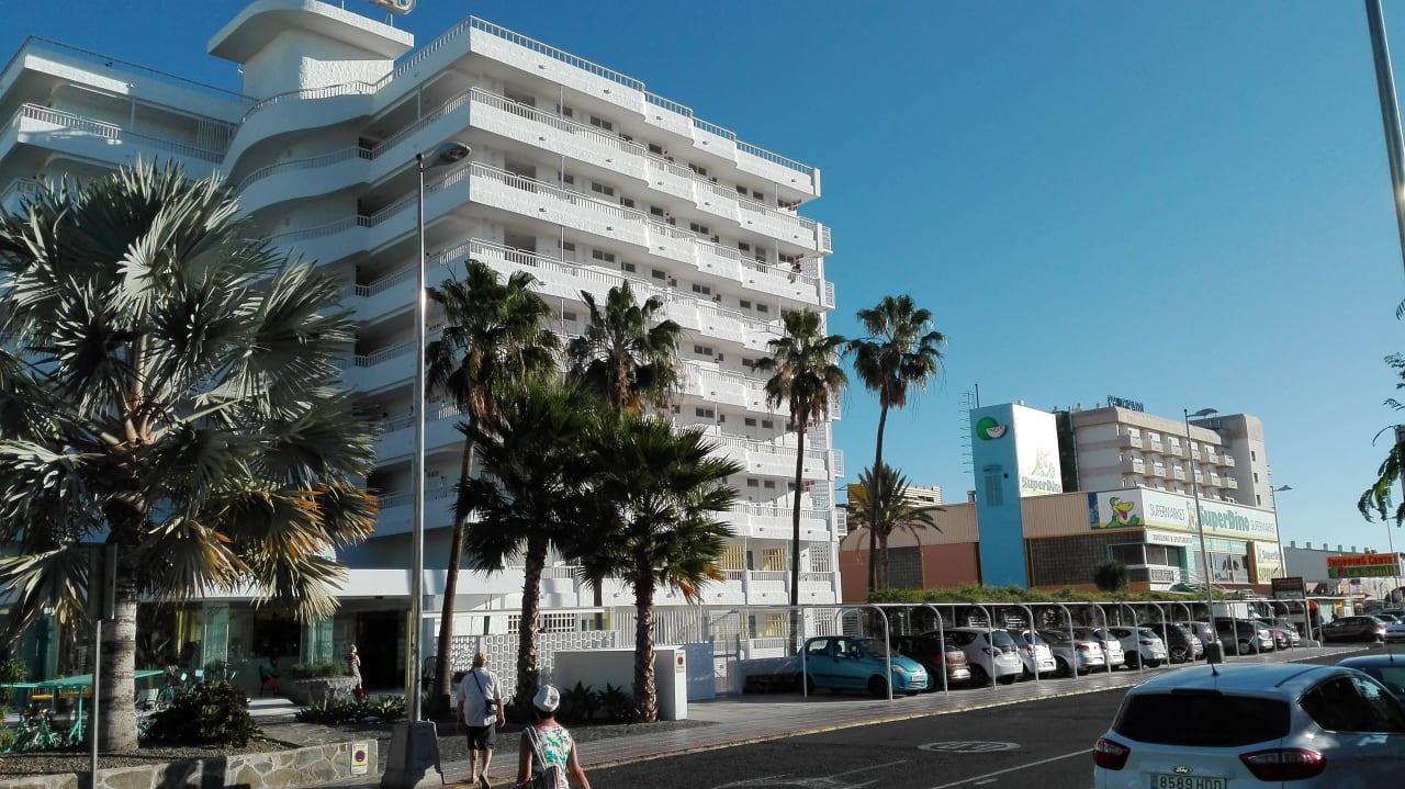 Eingang Hotel Gold by Marina