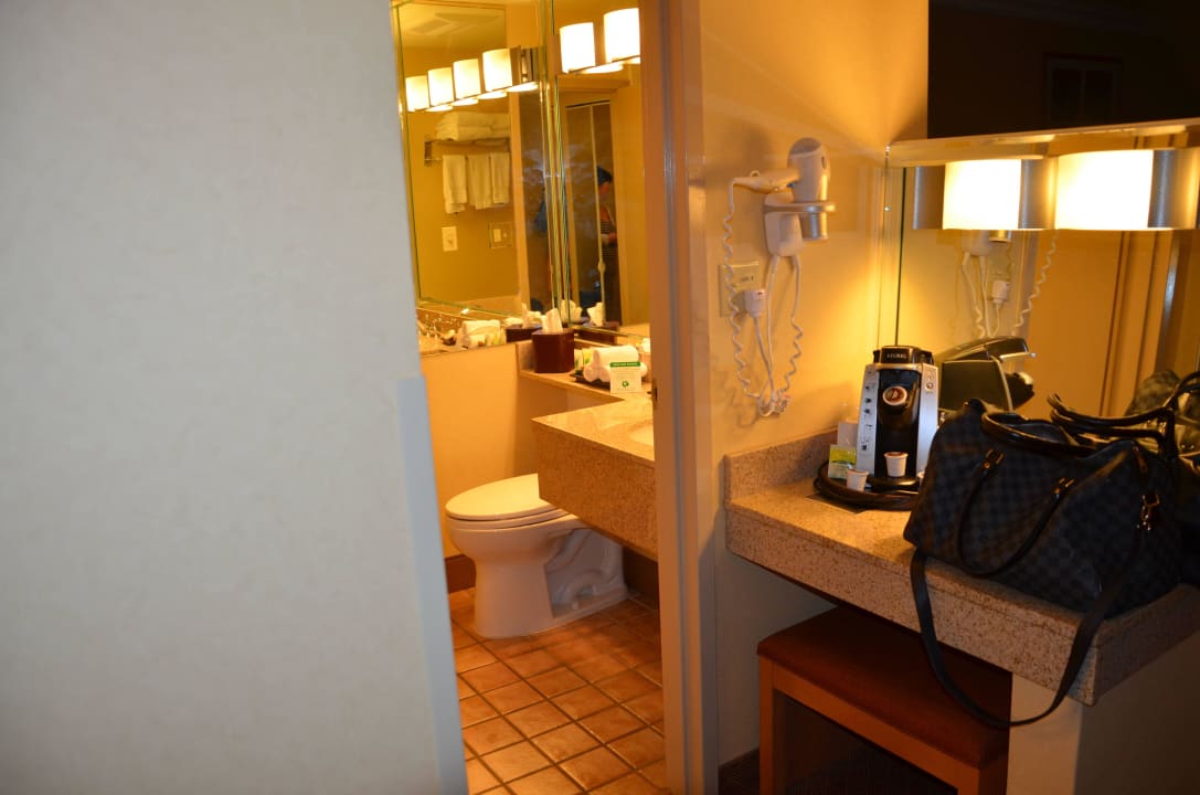 Eingangsbereich und Badezimmer The Squire at Grand Canyon