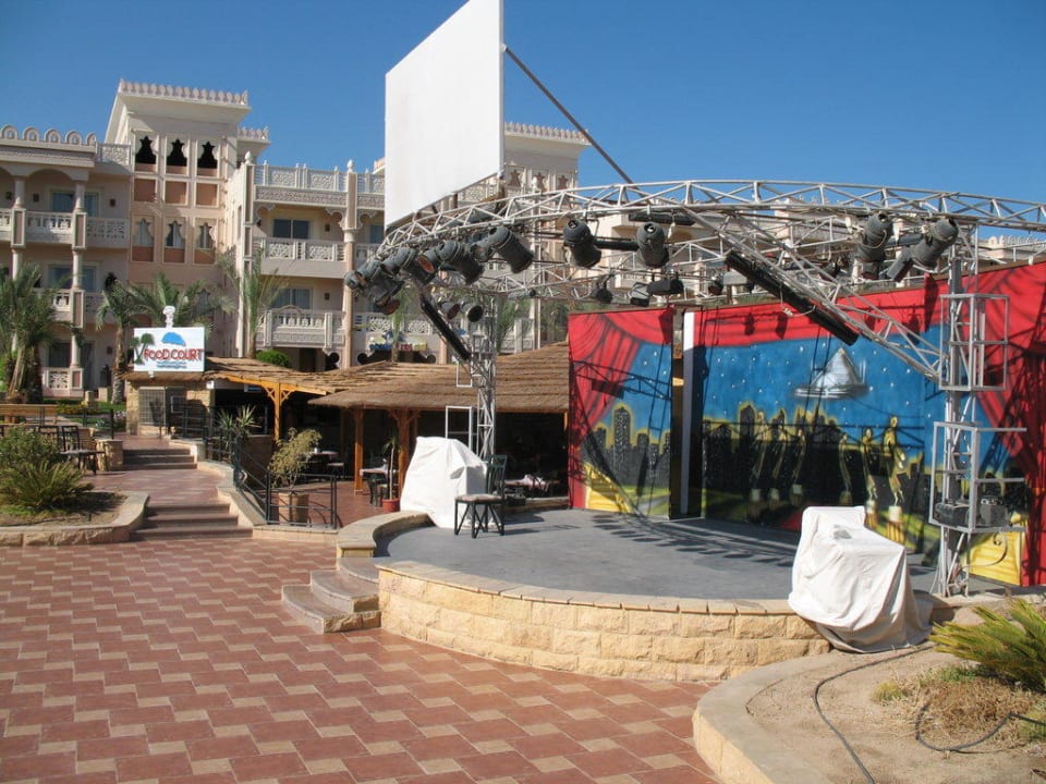 Theater Pickalbatros Palace Resort