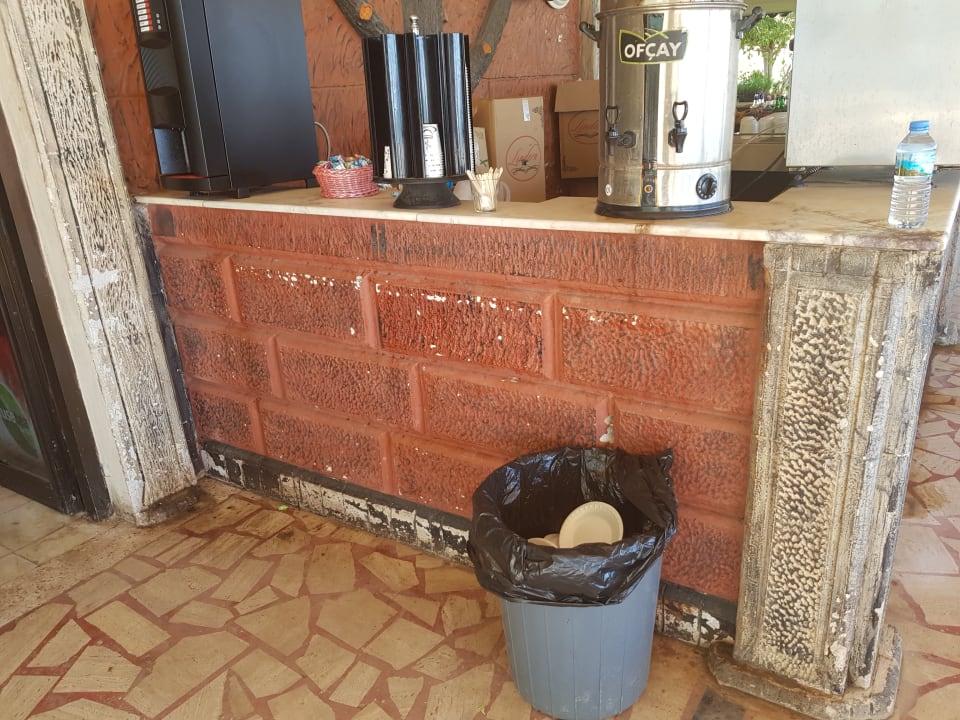 Gastro Hotel The Holiday Resort