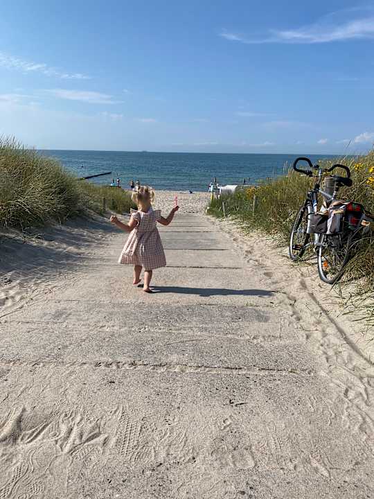 Strand "Strandvergnügen", 100 m zum Traumstrand, ganzer Terrassen-Bungalow mit Parken