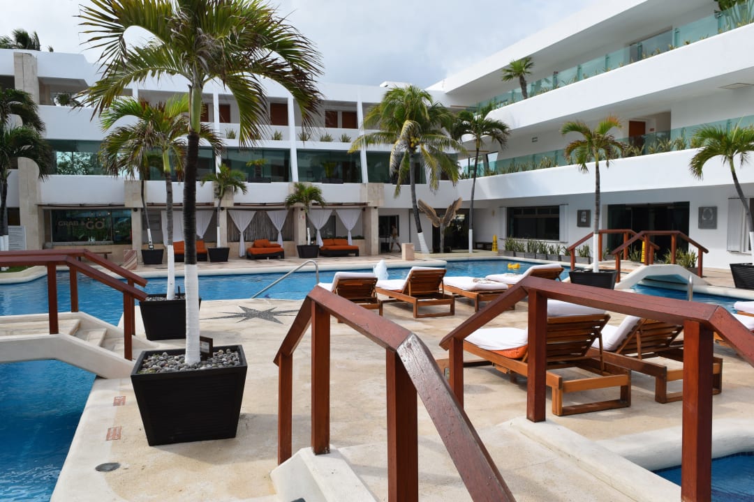 Pool Hotel Flamingo Cancun Resort