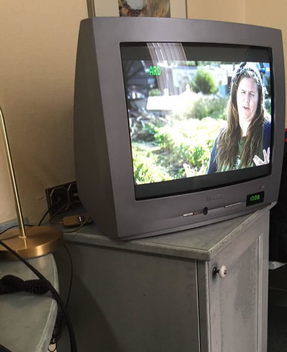 TV Modell uralt Weinbek