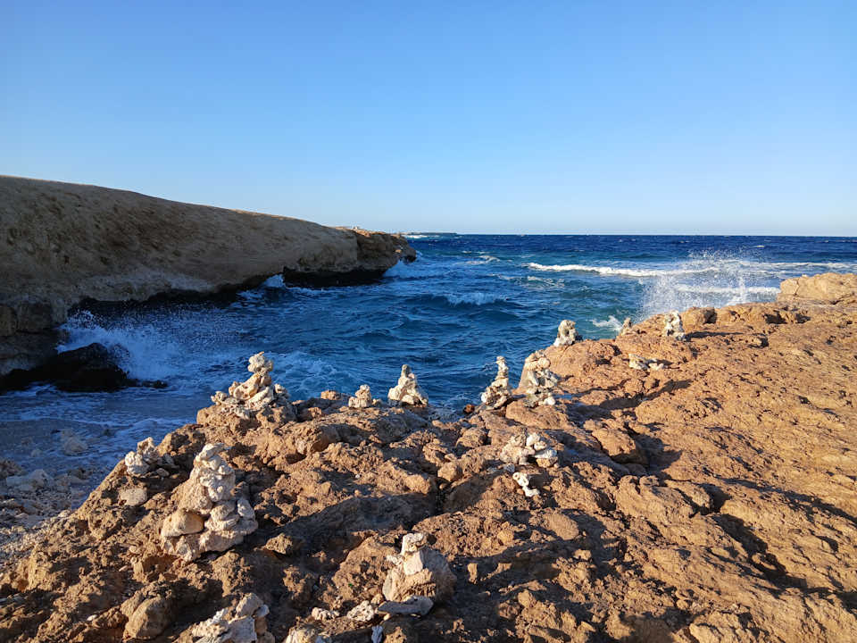 Strand Sentido Naga Bay