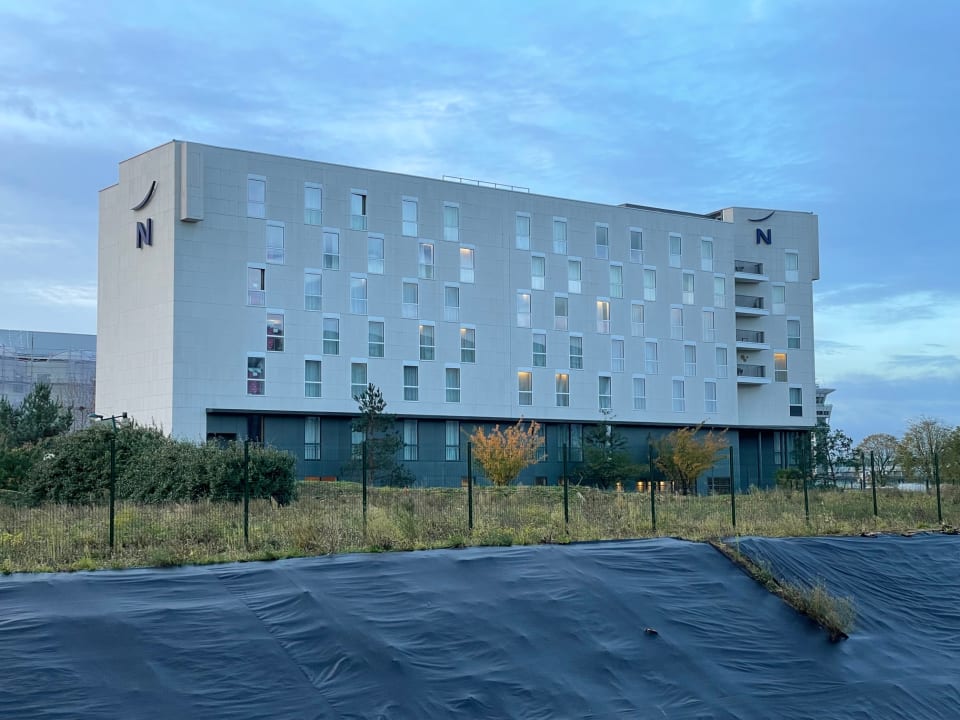 Außenansicht Novotel Paris Coeur d'Orly Airport