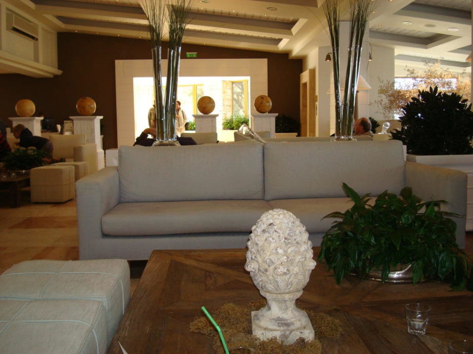 Lobbybar Sani Club