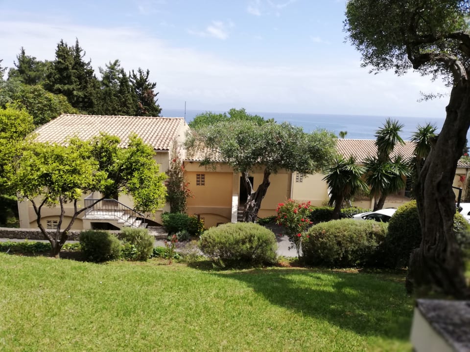 Gartenanlage Aeolos Beach Resort