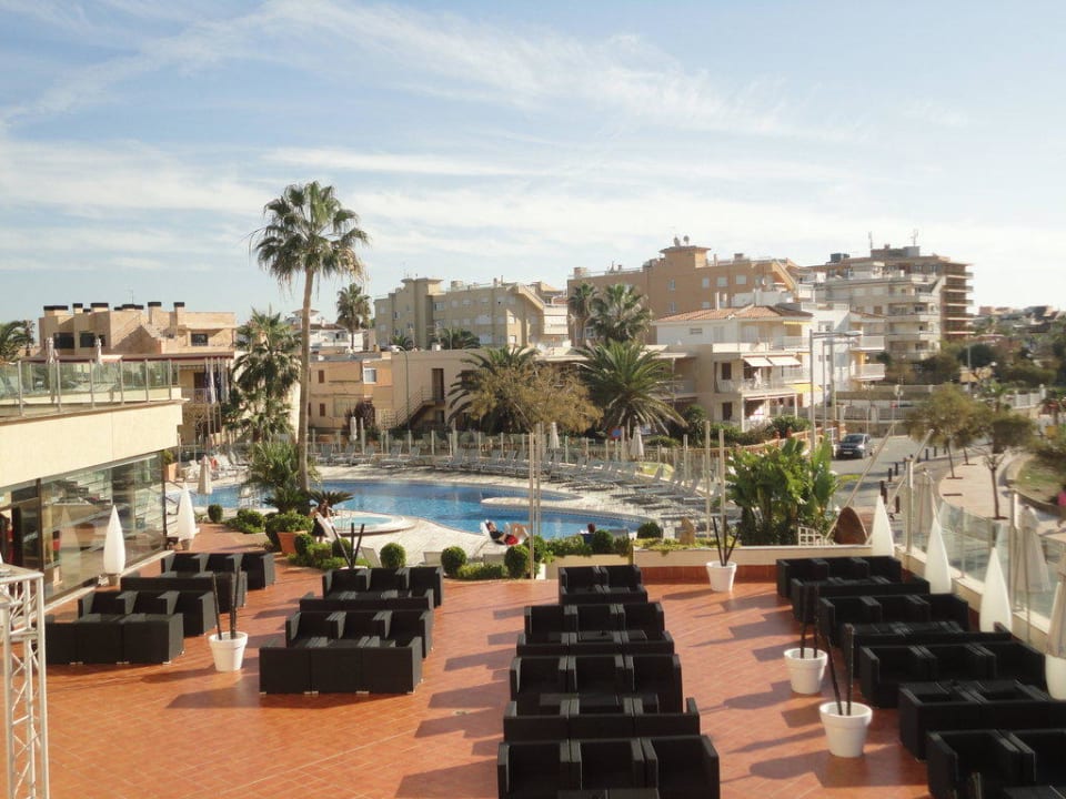 Ausblick vom Zimmer 110 nach links AluaSoul Palma