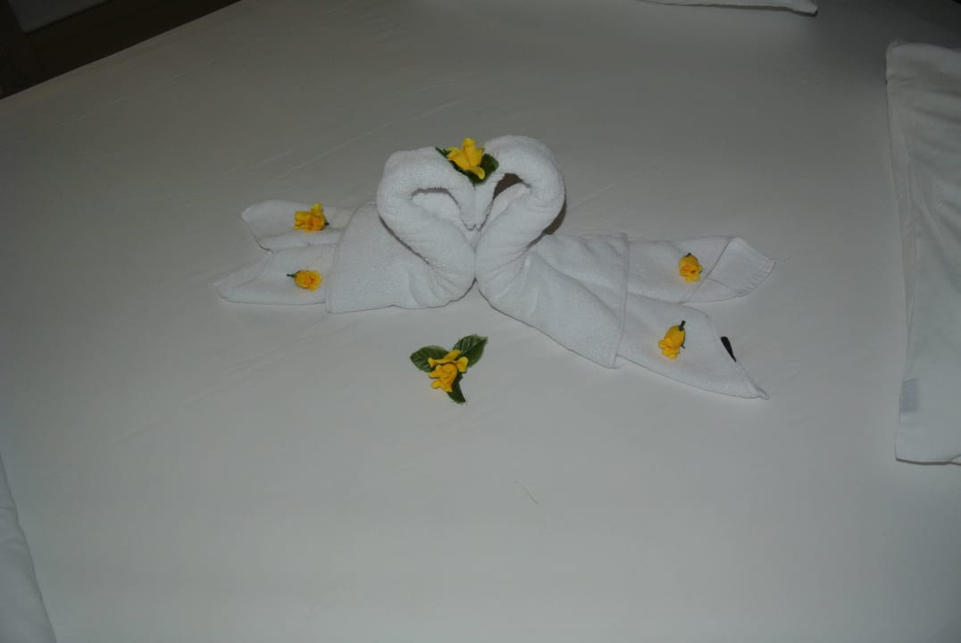 Deko auf dem Bett Aydinbey Kings Palace & Spa