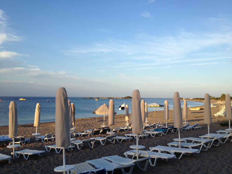 Strand Saphir Resort & Spa