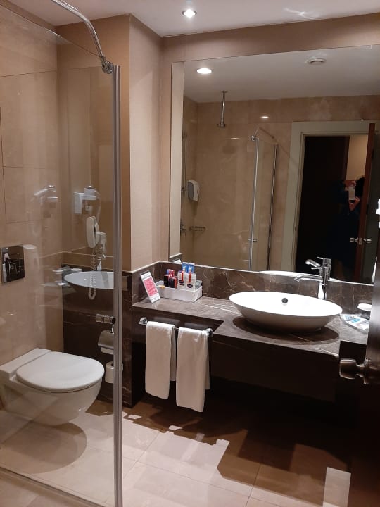 Zimmer Ramada Plaza Antalya