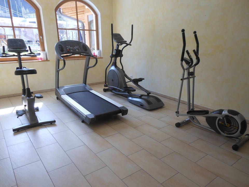 Fitnessraum Wellness-Sporthotel Ratschings