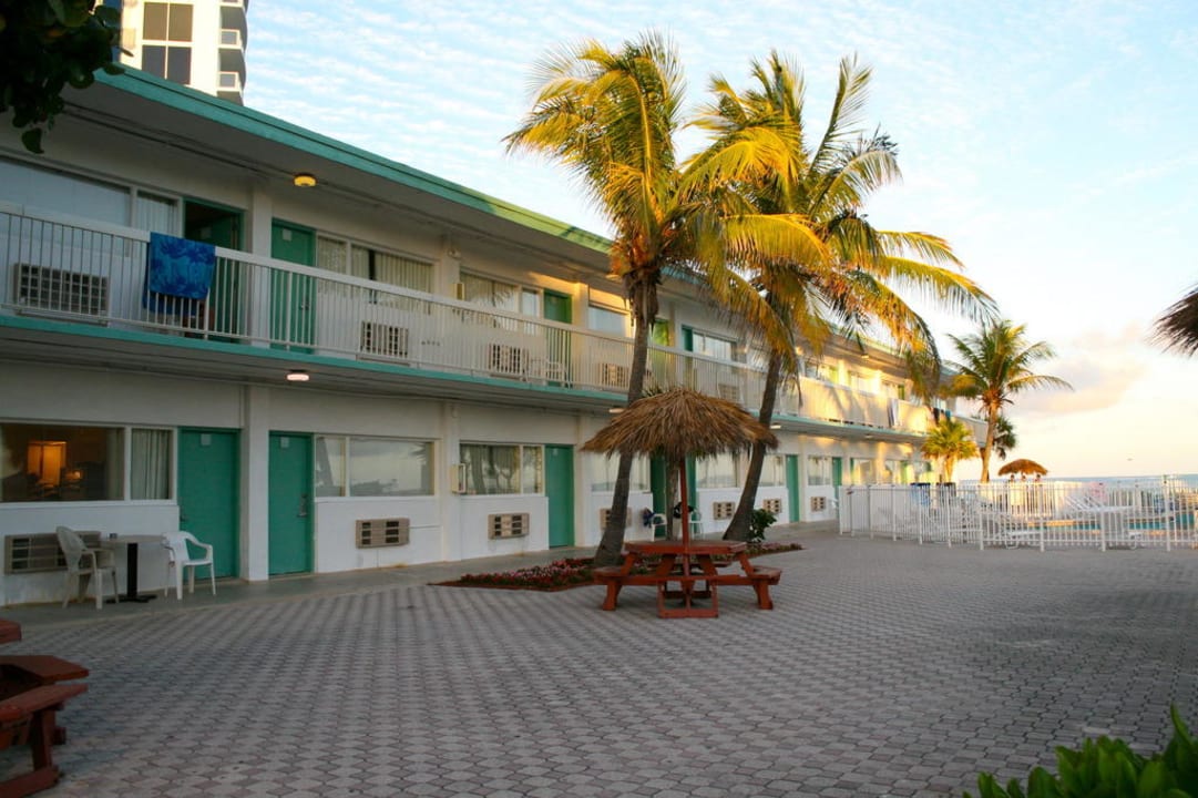 Zimmer Hotel Golden Nugget Beach Club