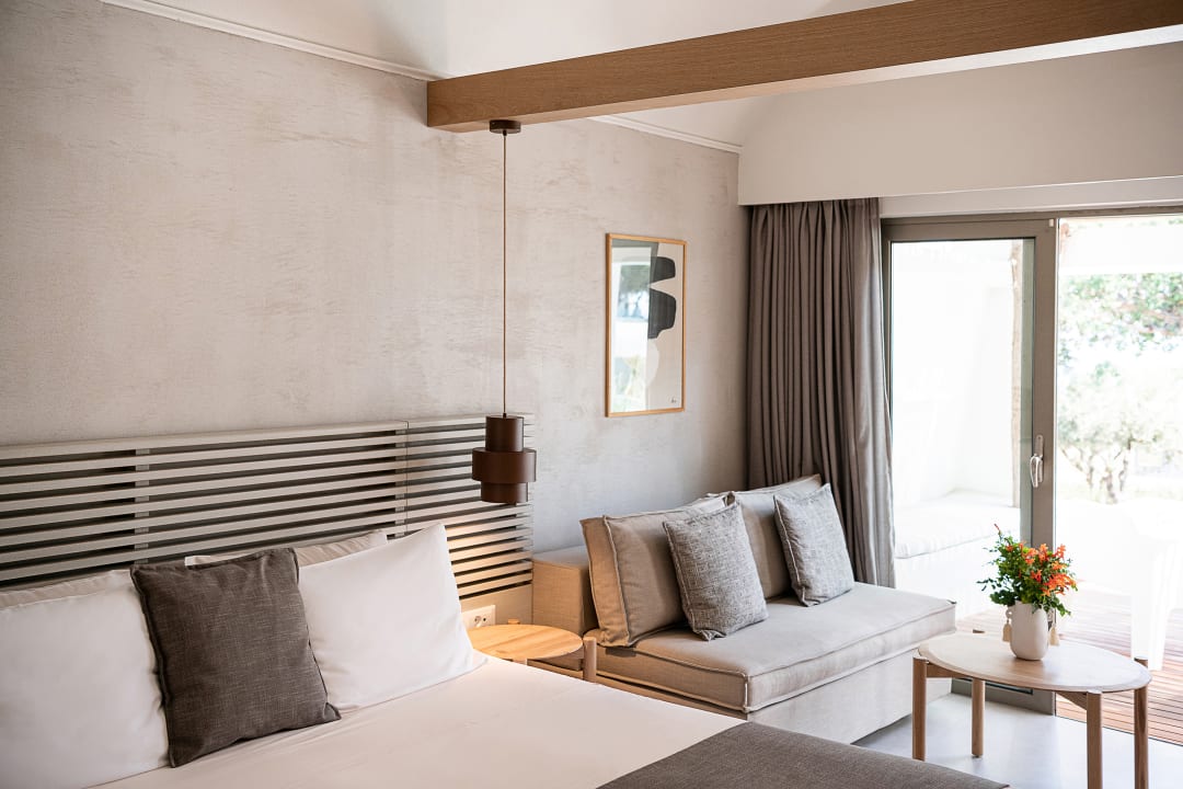 Zimmer Hotel Kakkos Bay