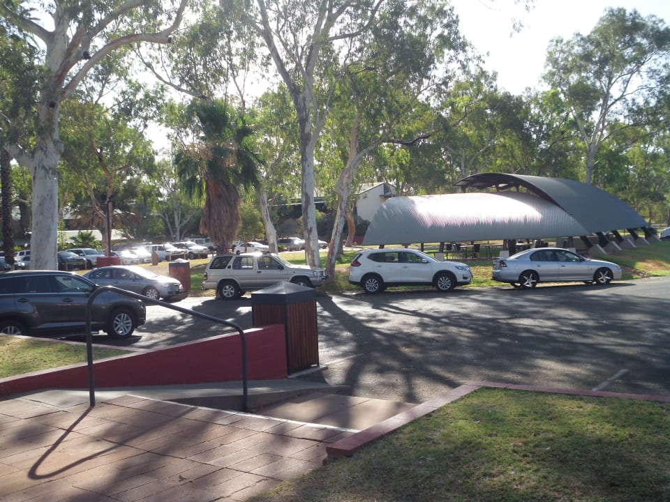 Außenansicht Mercure Alice Springs Resort