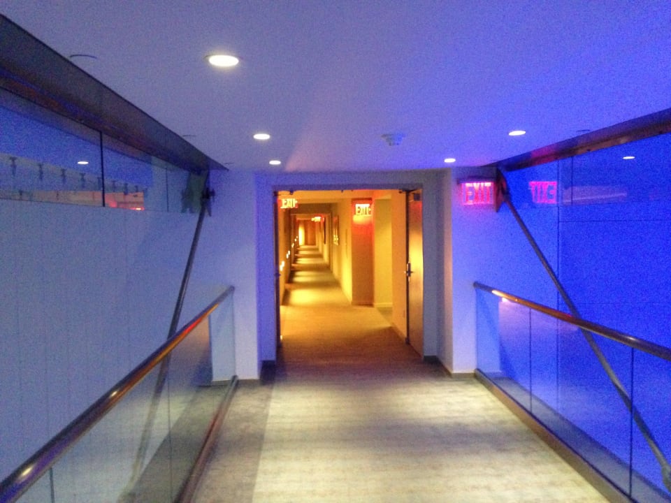 Gang aus dem Zimmer Conrad New York Downtown