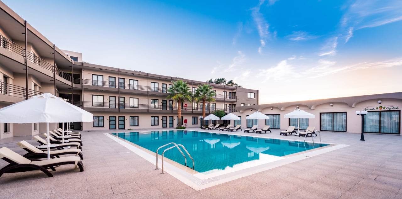 Pool Oscar Park Hotel