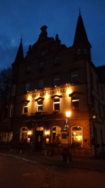 Außenansicht Das Krimihotel