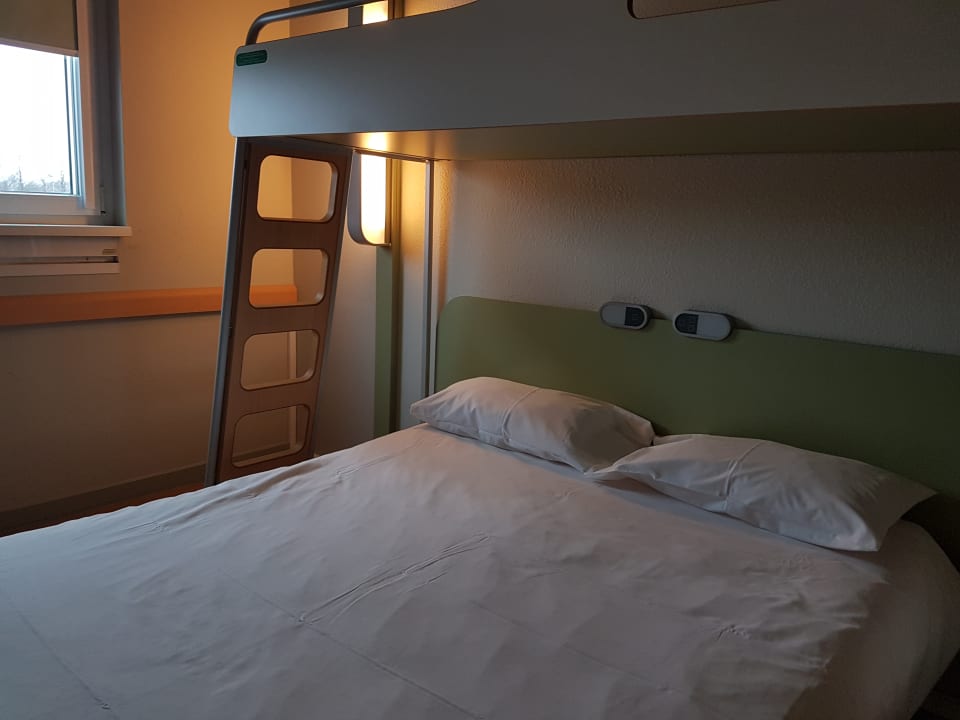 Zimmer ibis budget Salzburg Airport