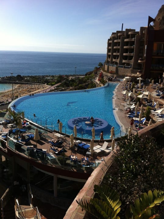 Ausblick von der Terrasse Gloria Palace Royal Hotel & Spa