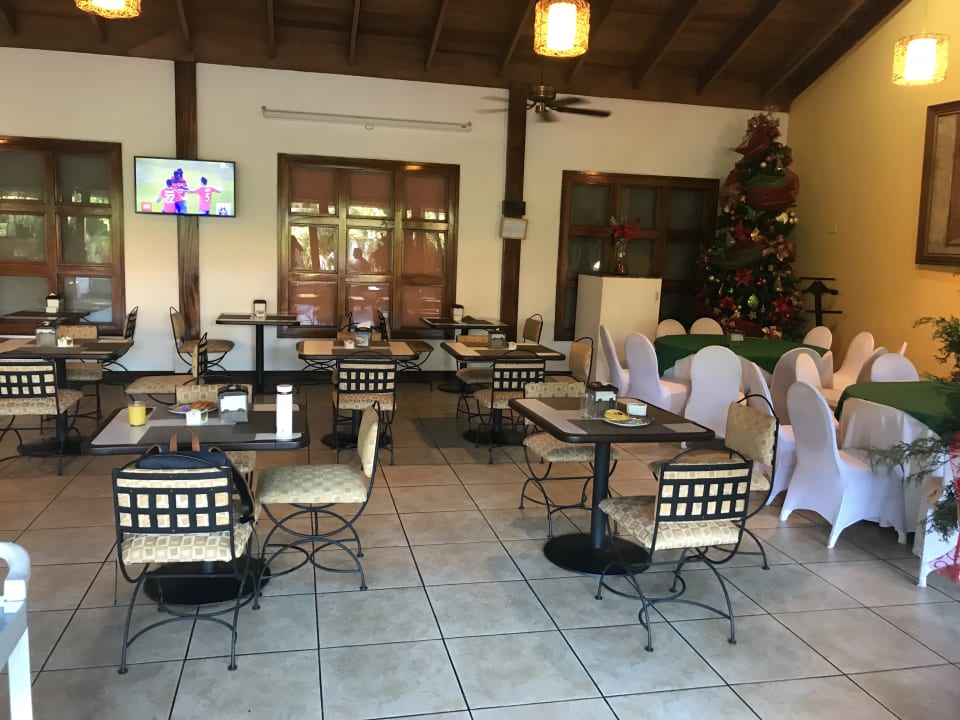 Gastro Hotel Country Inn & Suites By Carlson, San Jose