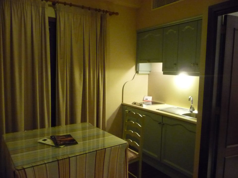 Küchenblock zweites Zimmer Hotel Laguna Nivaria