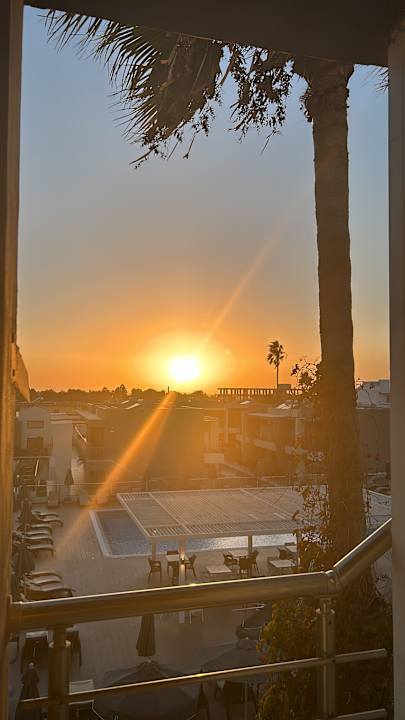 Pool Cosmopolitan Kos