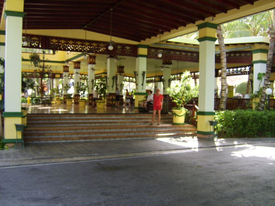 Eingangsbereich Hotel Riu Bambu