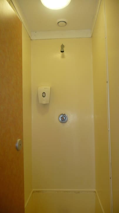 Die Duschen Hostel St. Christopher's - London Bridge: The Inn