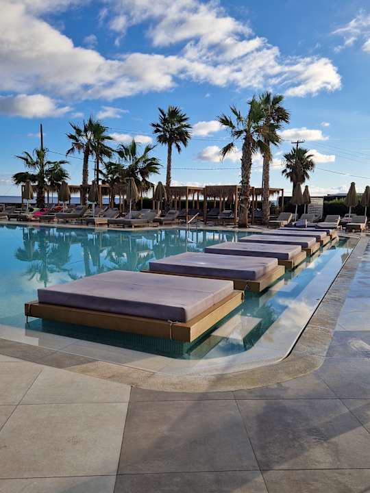 Pool Hotel Aphrodite Beach Club