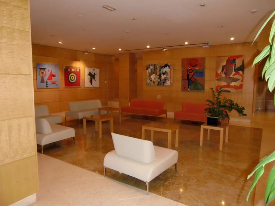 Lobby Crowne Plaza Venice East