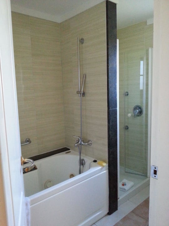 Blick ins Bad -Suite Alcudiamar Marina Residence