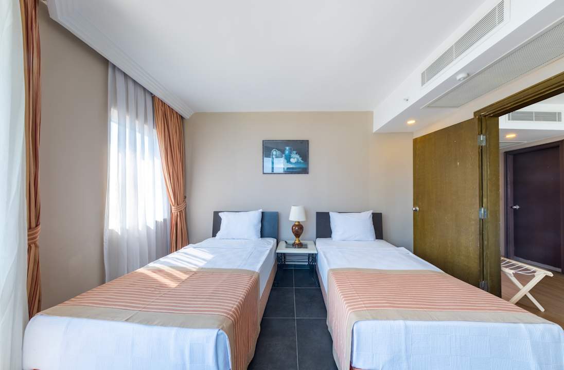 Zimmer Senza Sunset Beach Hotel