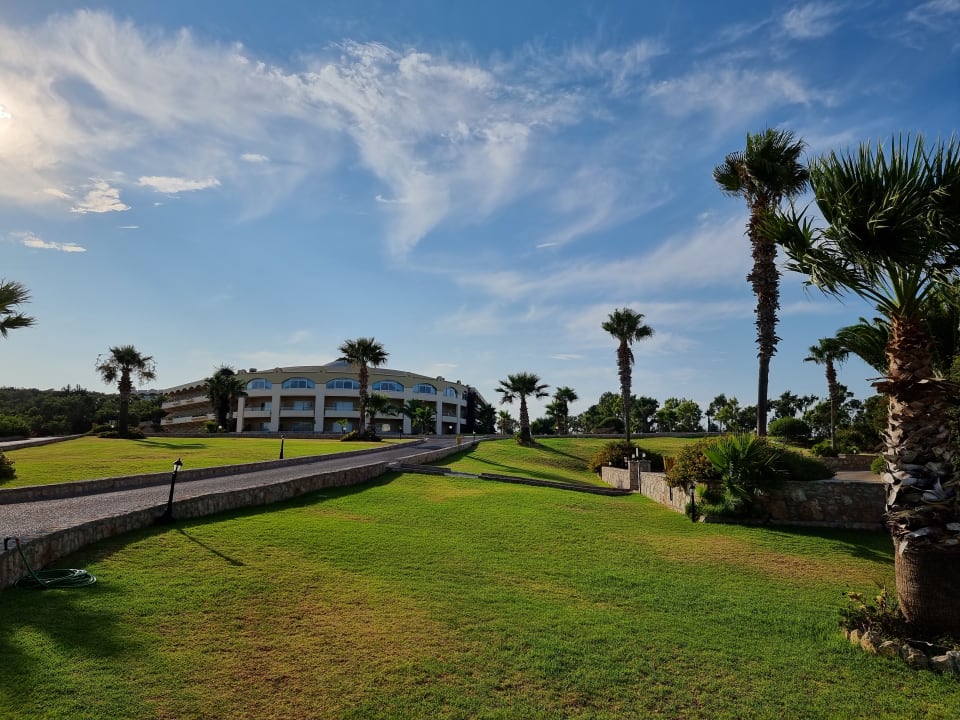 Gartenanlage Hotel Kalithea Horizon Royal