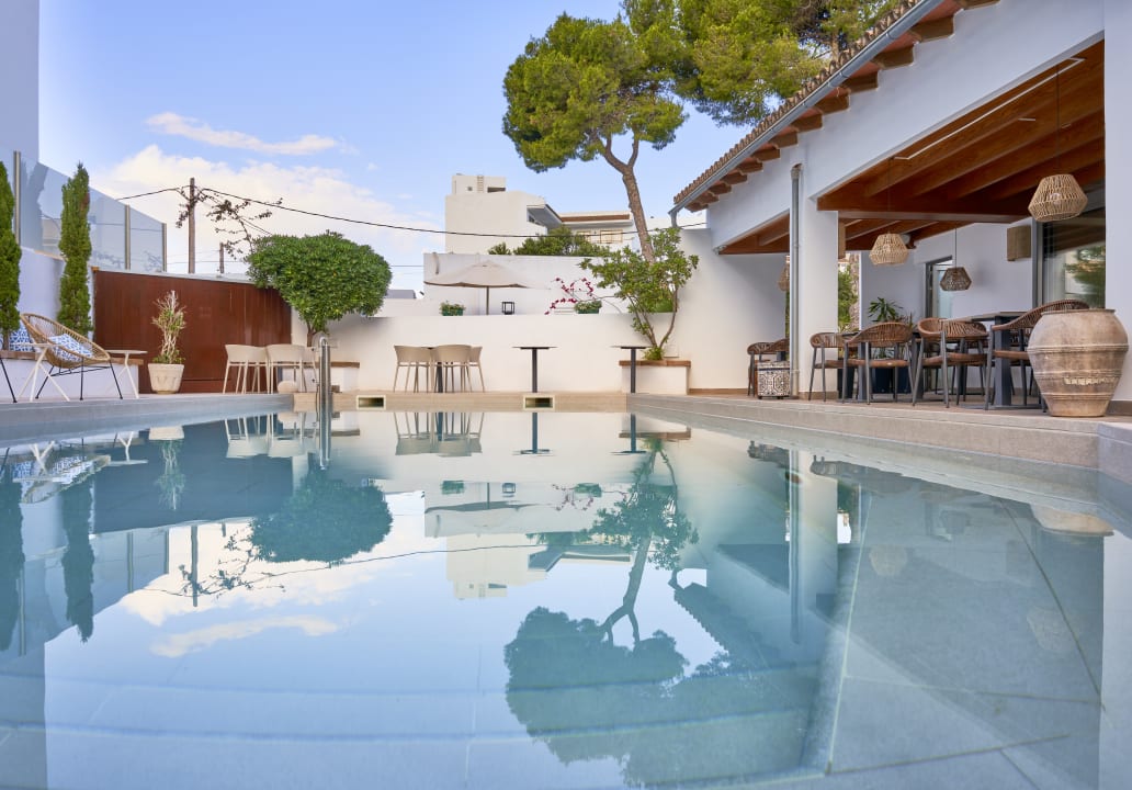 Pool Flacalco Hotel & Apartments