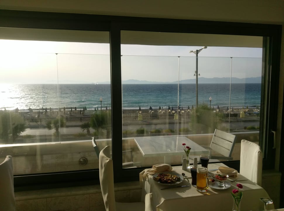 Aussicht 19:00h beim Essen  Rhodos Horizon Resort