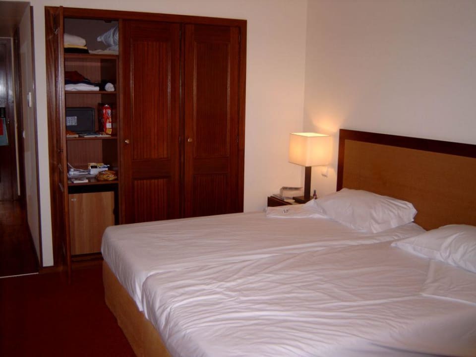 Zimmer PortoBay Falésia