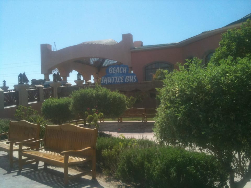Strand Shuttle Haltestelle Pickalbatros Jungle Aqua Park Resort - Neverland Hurghada
