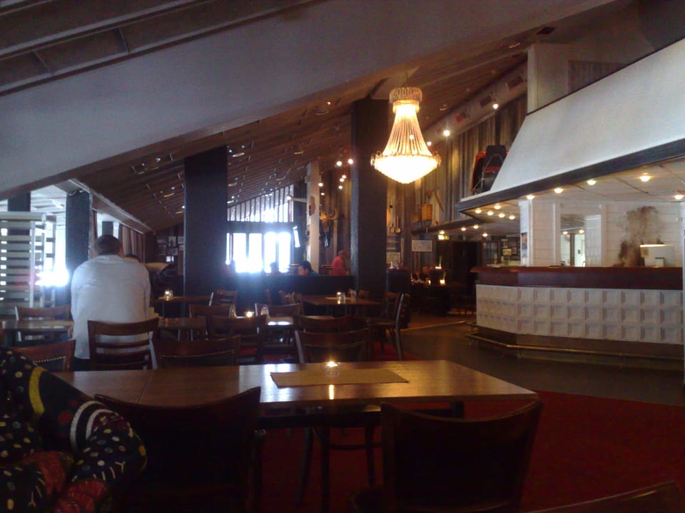 Restaurantbereich (Teil) Hotel Laponia