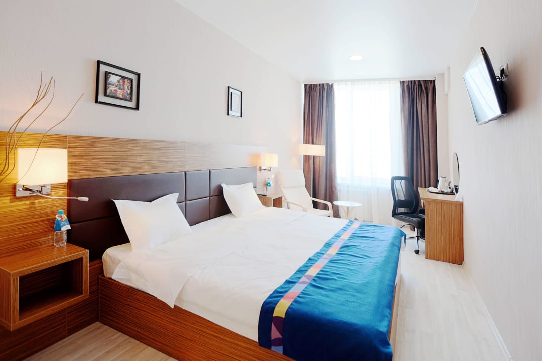 Номер стандарт двухместный Astoria Hotel