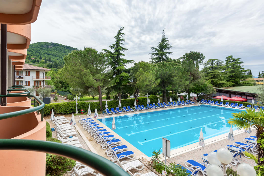 Pool Hotel Royal & Hotel Palme & Suite