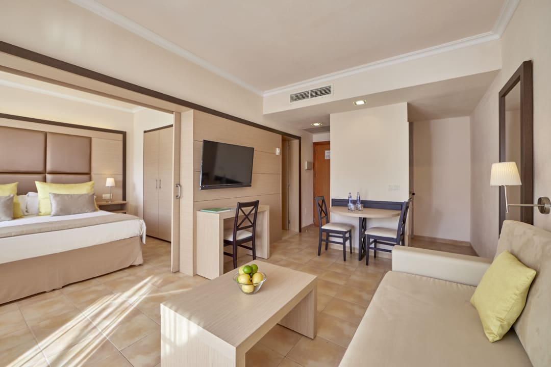 Zimmer Zafiro Cala Mesquida