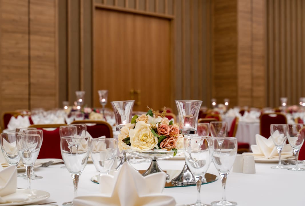 Sonstiges Concorde Tower Hotel