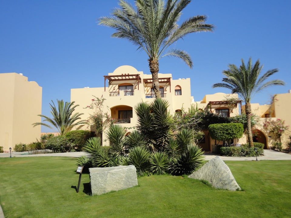 Zimmer inmitten einer wunderschönen Gartenanlage Steigenberger Coraya Beach - Adults only