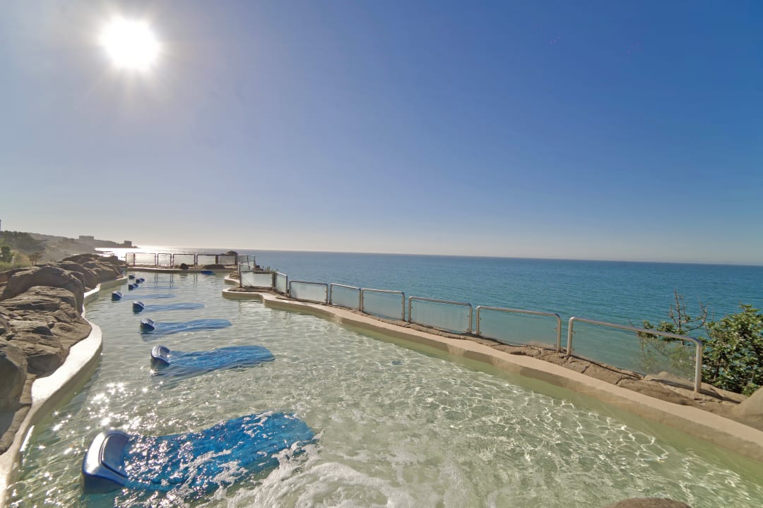 Pool Holiday World Beach Club