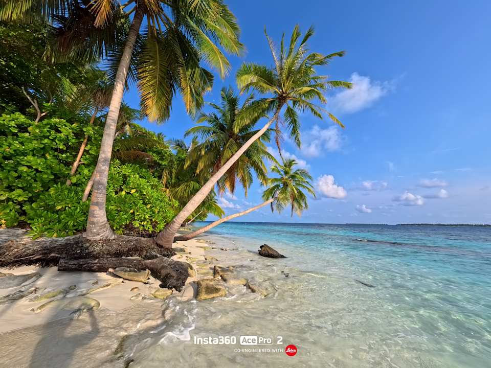 Strand Vilamendhoo Island Resort & Spa