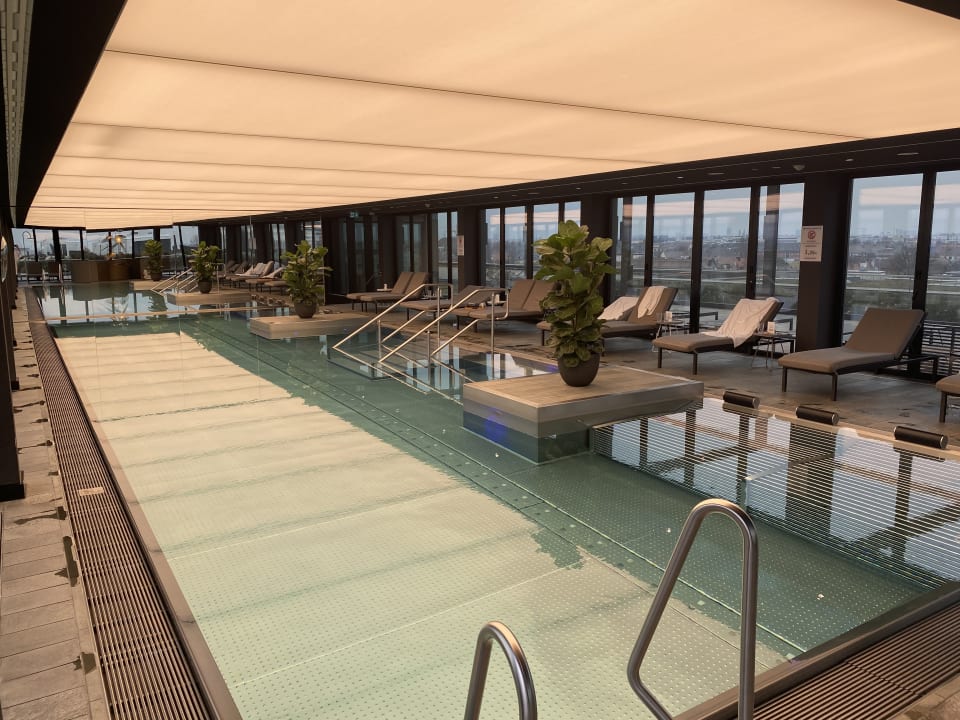 Pool Andaz Munich Schwabinger Tor, By Hyatt