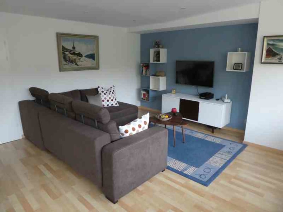 Zimmer Ferienwohnung Tgesa Sunnmatt 46