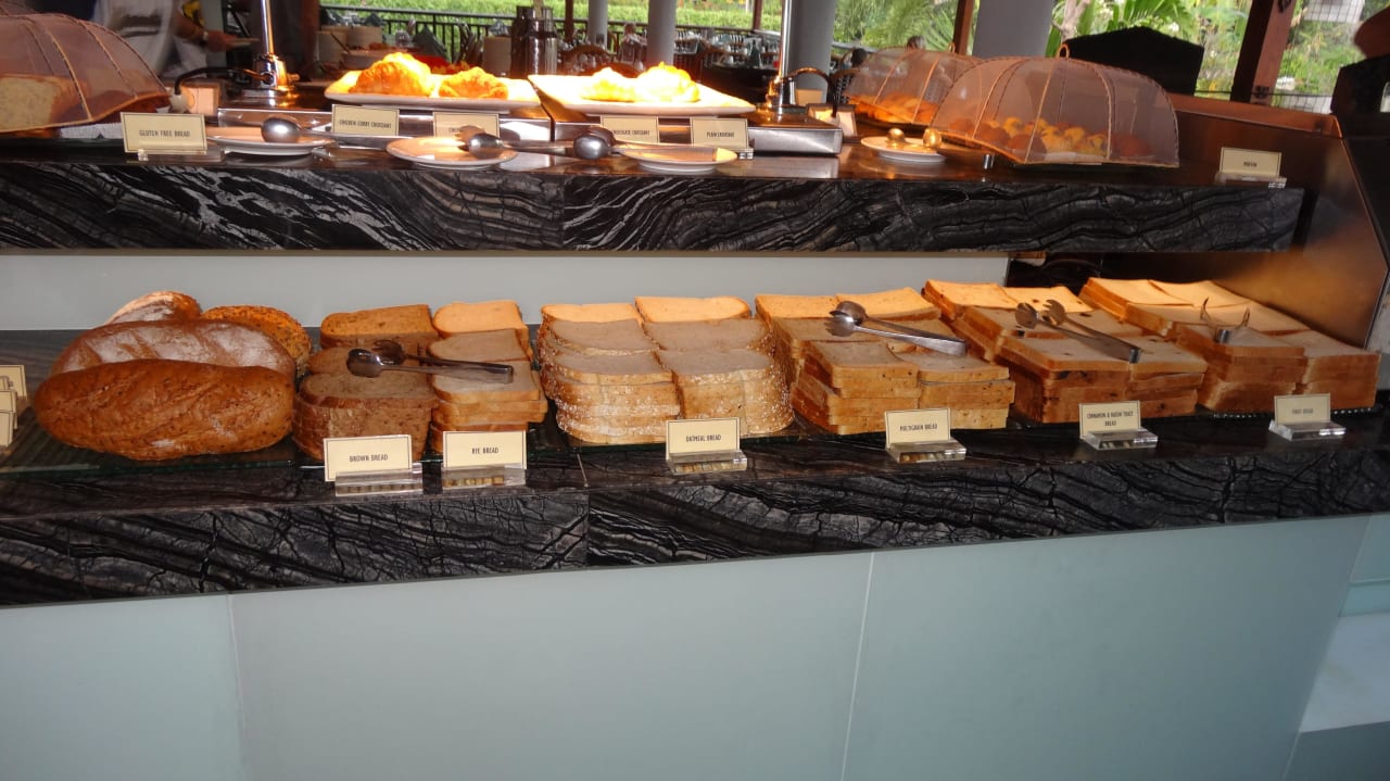 Frühstück Padma Resort Legian